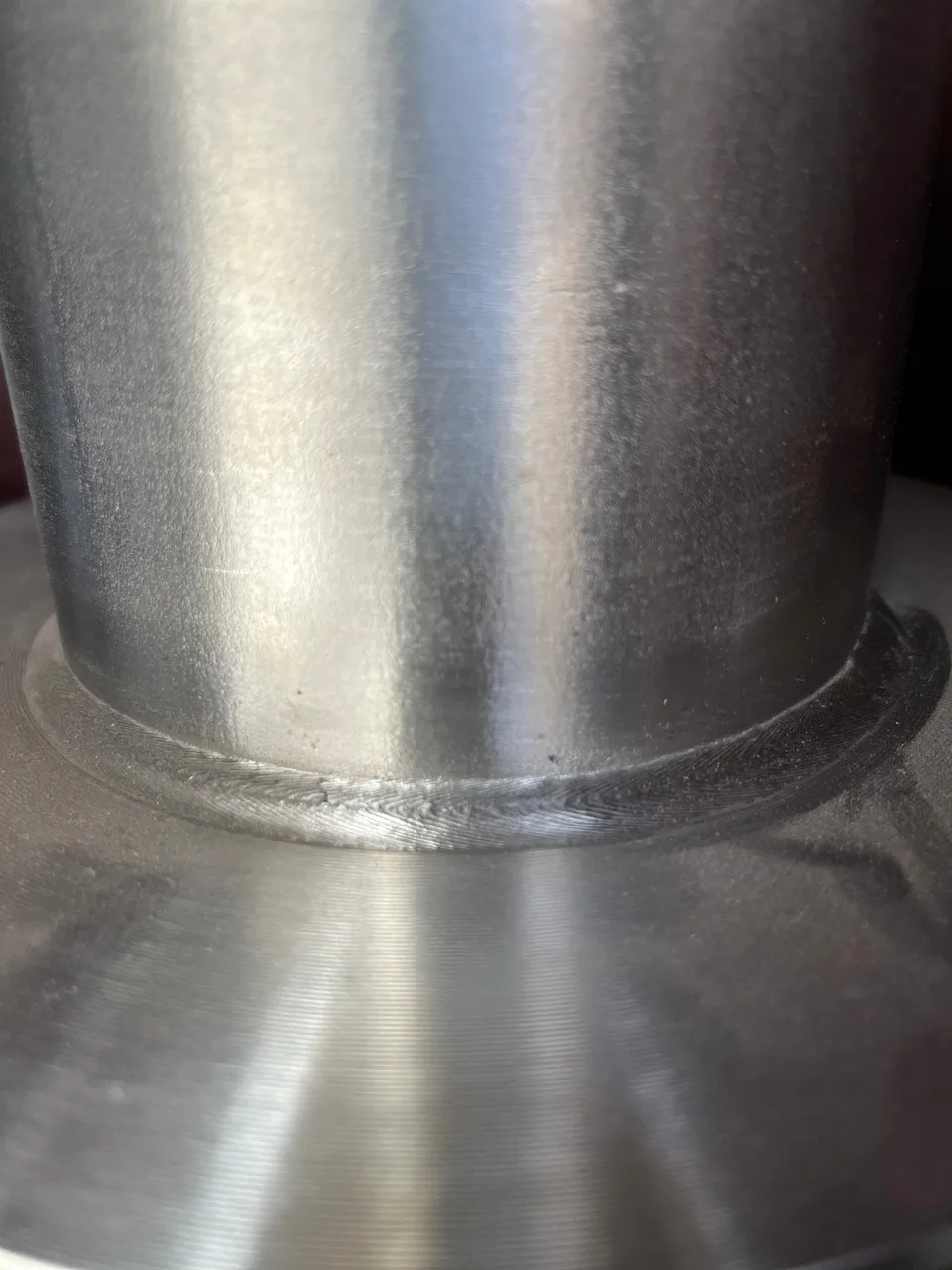 Weld bead detail on a component produced at RWS